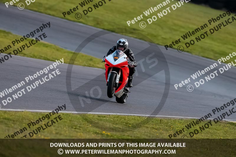 PJM Photography;anglesey no limits trackday;anglesey photographs;anglesey trackday photographs;enduro digital images;event digital images;eventdigitalimages;no limits trackdays;peter wileman photography;racing digital images;trac mon;trackday digital images;trackday photos;ty croes